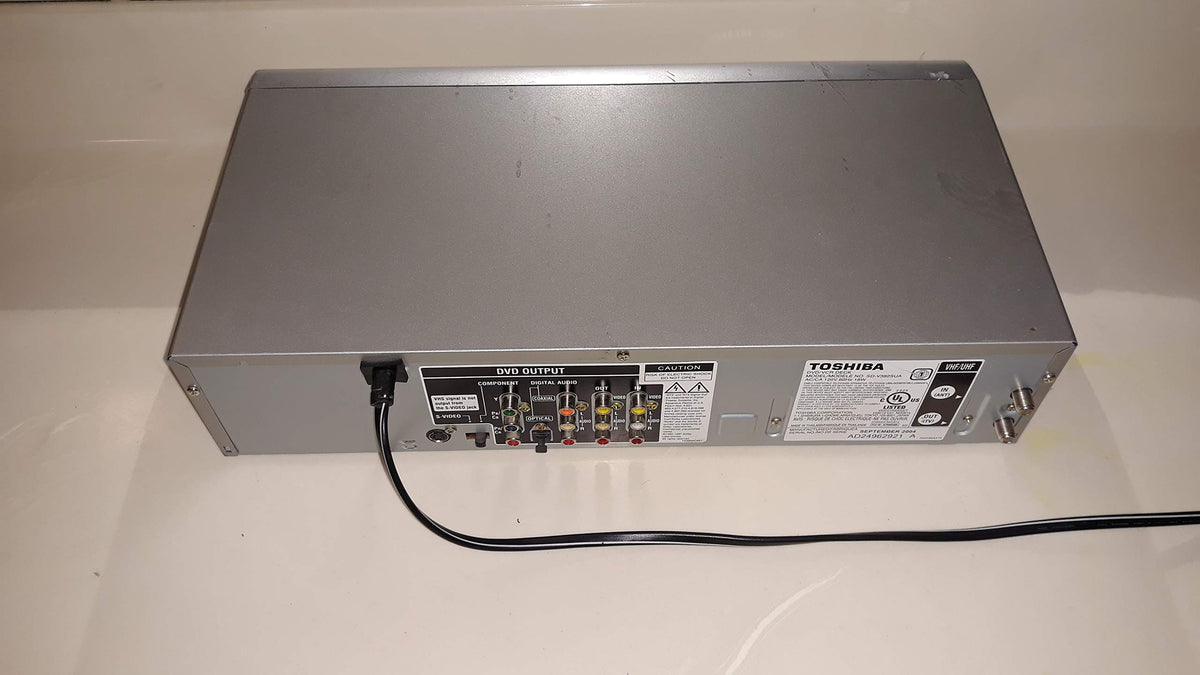 DVD/VCR Combo, Silver J44379