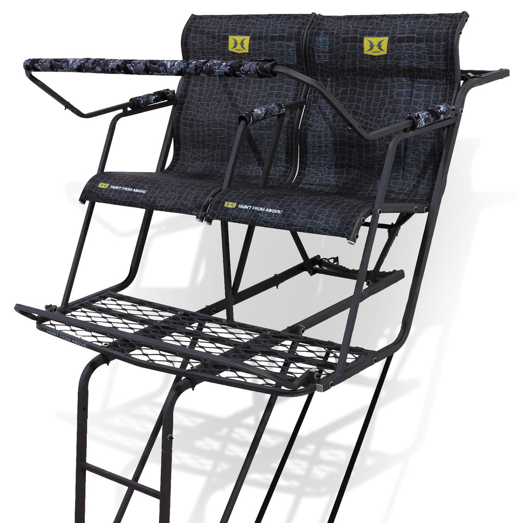Ladderstand with Wide Seat, Backrest and Weapon Holder O7050