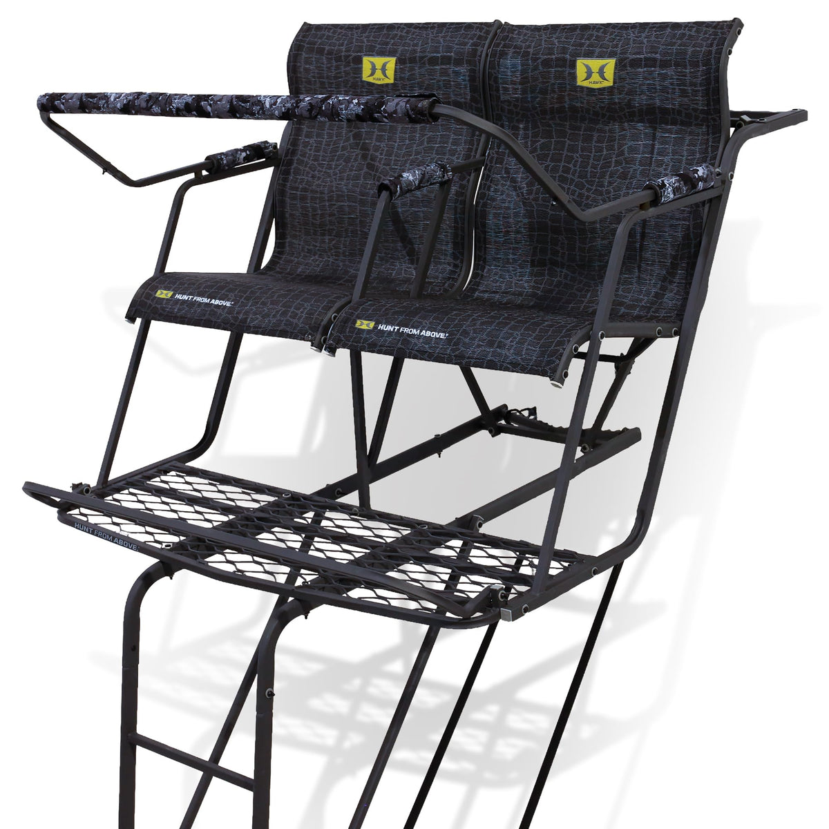 Ladderstand with Wide Seat, Backrest and Weapon Holder O7050